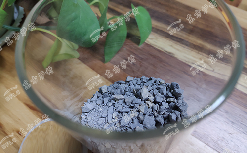 低水泥耐火澆注料表面出現(xiàn)損壞的三大原因！